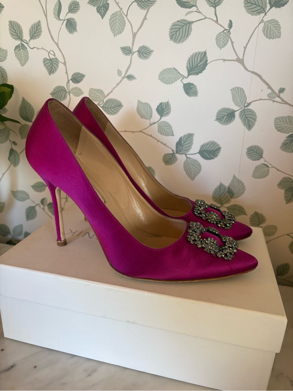 Fuchsia Manolo Hangisi Satin Pointed-Toe Heels with Crystal Buckle
